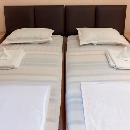 Hotel Tiflis Garden מראה חיצוני תמונה