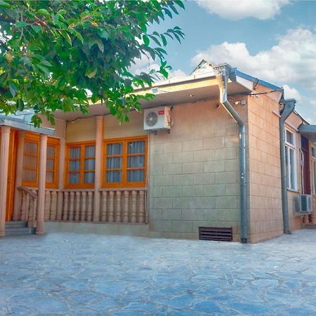 Hotel Tiflis Garden מראה חיצוני תמונה
