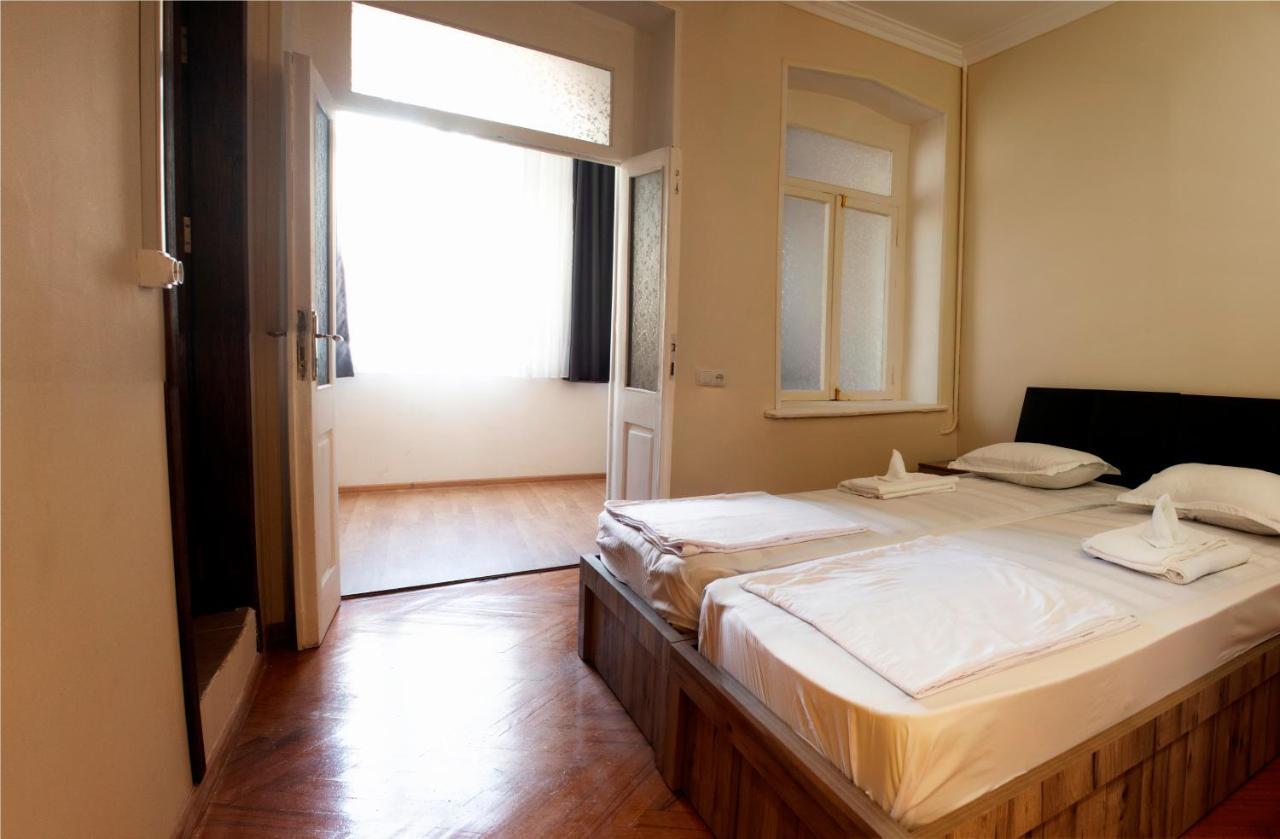 Hotel Tiflis Garden מראה חיצוני תמונה