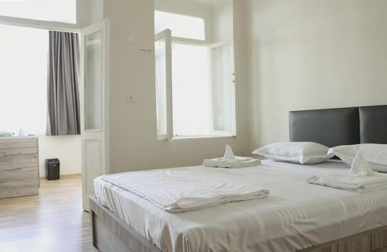 Hotel Tiflis Garden מראה חיצוני תמונה